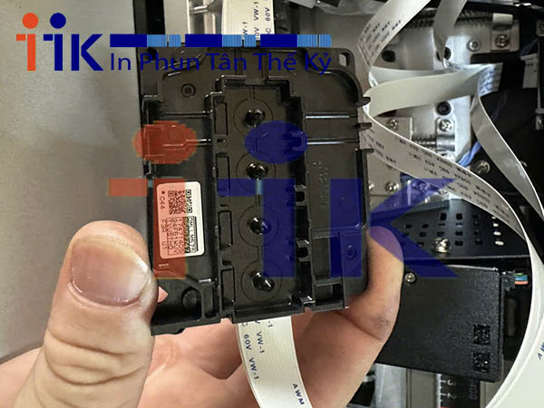 Hiểu rõ cách tháo đầu phun máy in Epson giúp đảm bảo an toàn