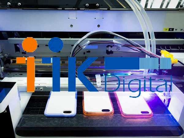 Nhu cầu in ấn ốp lưng điện thoại Mini đang ngày càng cao