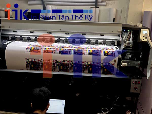 Máy in decal dán xe máy ngày càng phổ biến trên thị trường