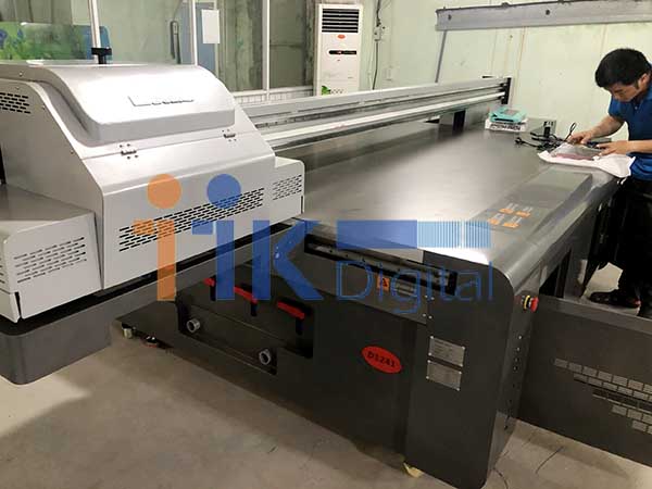 Máy in UV Phẳng TTK-3220 khổ lớn
